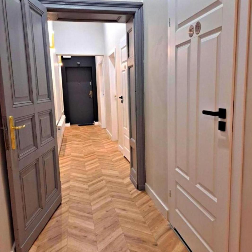 Kopernik Premium Rooms Apartment Stary Toruń エクステリア 写真